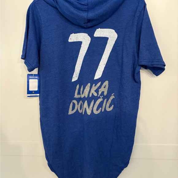 NWT Dallas Mavericks hoodie - Picture 2 of 4